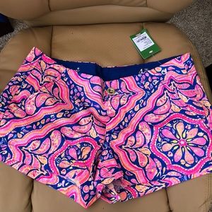 NWT Lilly Pulitzer Kerrie short size 4 multi